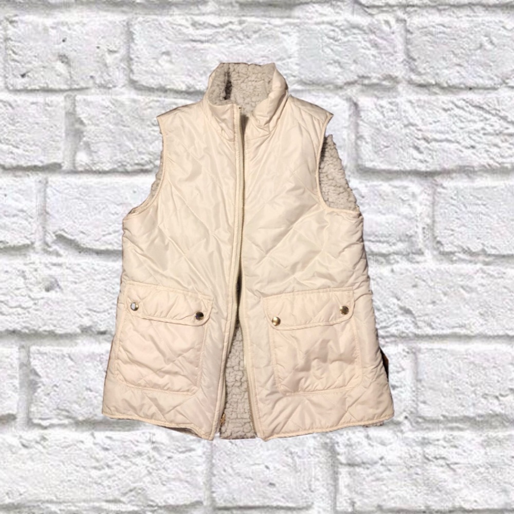 francesca’s REVERSIBLE lined puffer vest